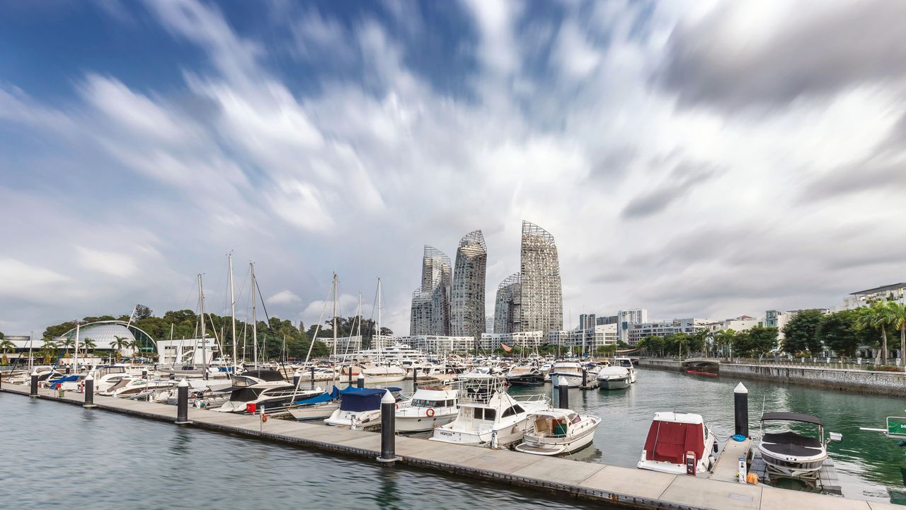 Marina at Keppel Bay Superyacht Marina Dockwalk